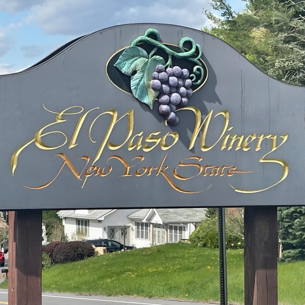 Entrance sign for El Paso Winery Inc. in the Hudson Valley during a chauffeured wine tasting tour from Long Island.